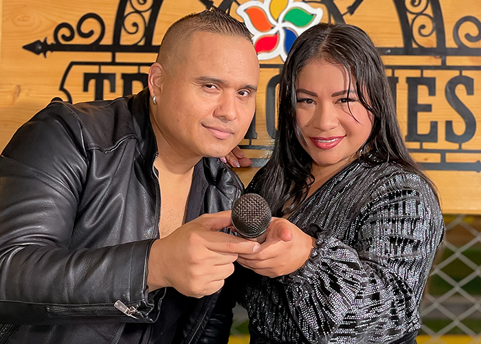 PRESENTACIÓN - DUO SENSACIÓN CON ELISA ARRIVASPLATA